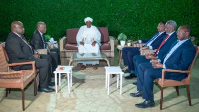 بمبادرة من دقلو الاتفاق بين الكتلة الديمقراطية والأطراف الموقعة على الإطاري