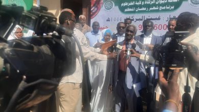 والي الخرطوم مجلس الامناء يتابع ويراجع خطط الزكاة لاسناد الاسر الفقيرة