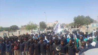 القضارف تثني على تدافع الشباب للاستنفار