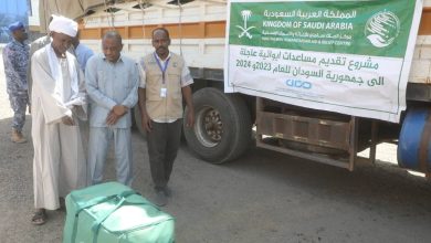 مواد غذائية من مركز الملك سلمان للإغاثة للقضارف