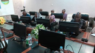 والي كسلا اواجة بمقاومة شرسة في عمليات التغيير من قبل الادارة الاهلية