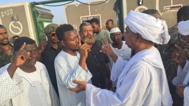 والي الشمالية يؤدي واجب العزاء في حق الشهيد خالد جرماك بالسليم