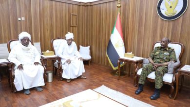 البرهان:عازمون على تطهير البلاد من دنس التمرد 